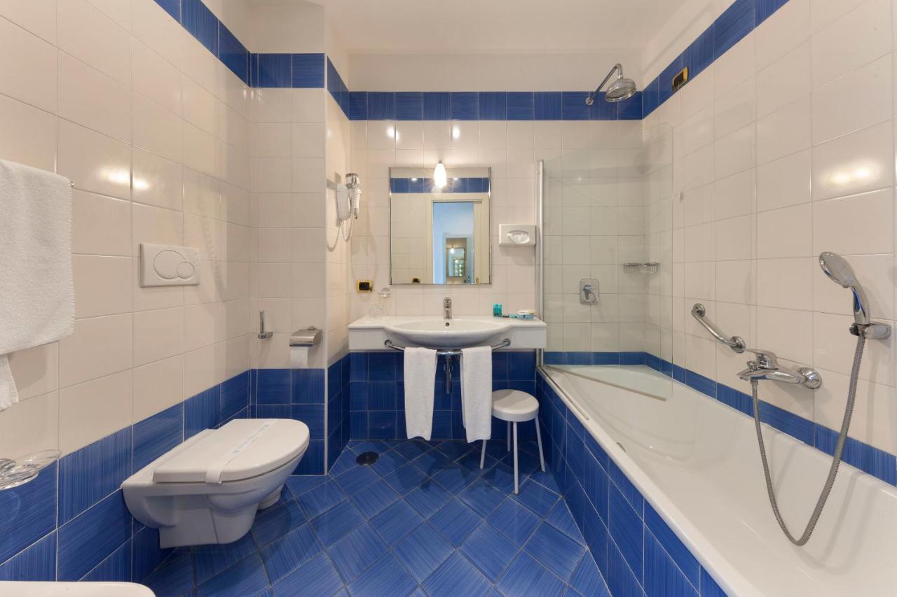 Hotel Bristol Sorrento Dış mekan fotoğraf