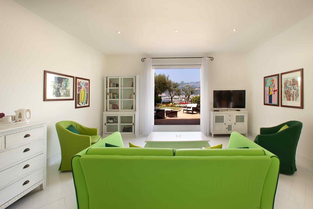 Hotel Bristol Sorrento Dış mekan fotoğraf