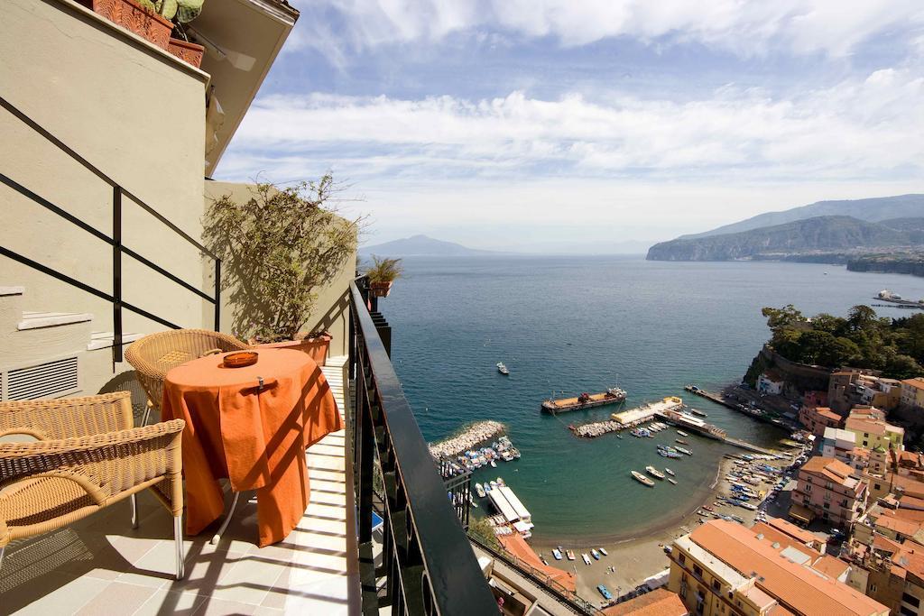 Hotel Bristol Sorrento Dış mekan fotoğraf
