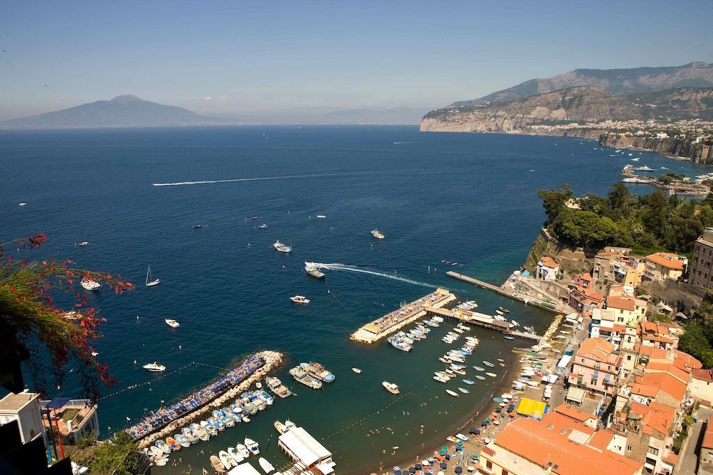 Hotel Bristol Sorrento Dış mekan fotoğraf