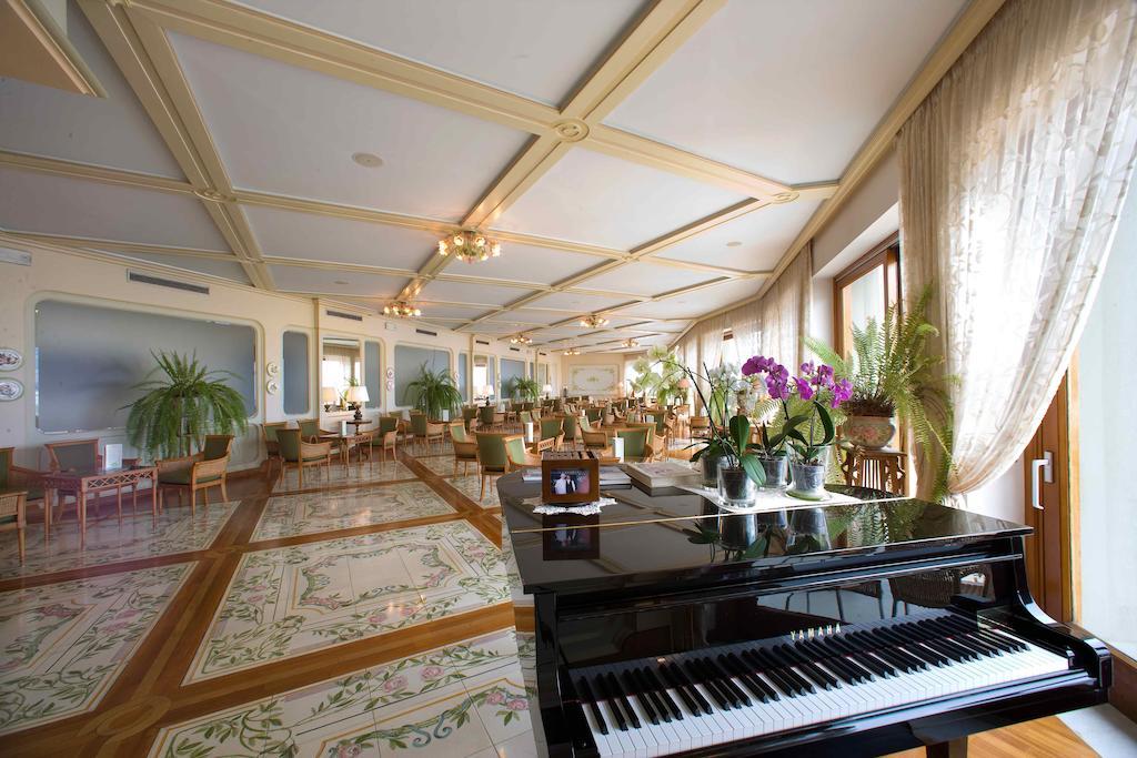 Hotel Bristol Sorrento Dış mekan fotoğraf