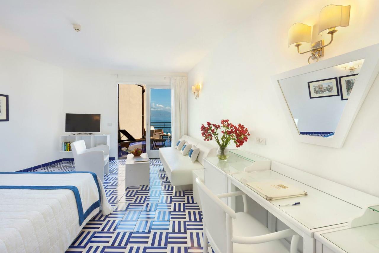Hotel Bristol Sorrento Dış mekan fotoğraf