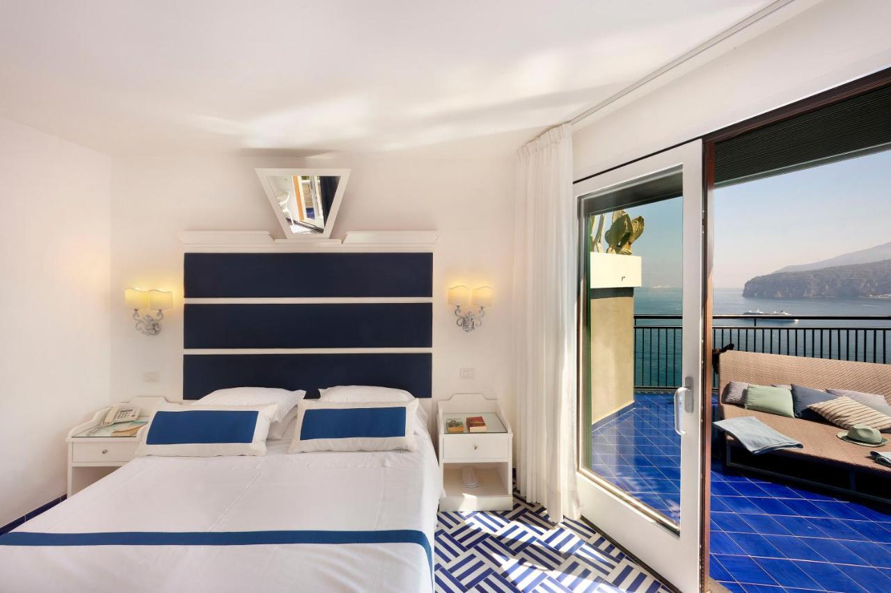 Hotel Bristol Sorrento Dış mekan fotoğraf