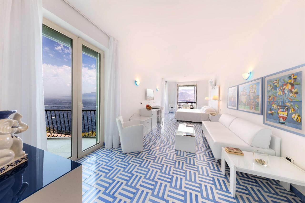 Hotel Bristol Sorrento Dış mekan fotoğraf