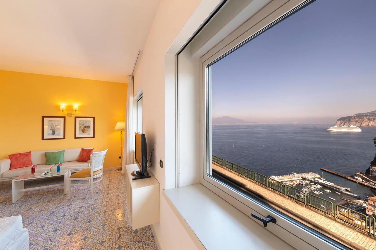 Hotel Bristol Sorrento Dış mekan fotoğraf